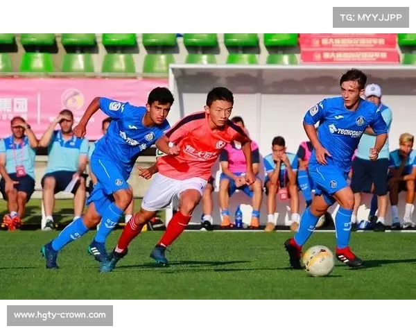 U21国青小将获皇马青训青睐 展现出色潜力引发关注 U21国青小将获皇马青训青睐 展现出色潜力引发关注