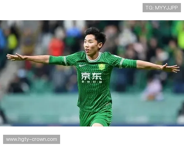 国安球迷特许店盛大重装开业曹永竞张源现场出席剪彩仪式共同亮相