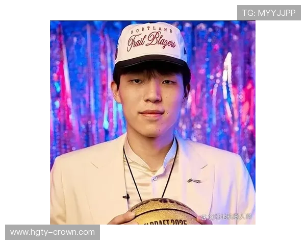 开拓者媒体更新模拟选秀杨瀚森第29顺位被太阳选中前景受关注 开拓者媒体更新模拟选秀杨瀚森第29顺位被太阳选中前景受关注